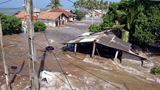 Dec. 26, 2004. - Maddampegama, about 60 kilometers south of Colombo, Sri Lanka