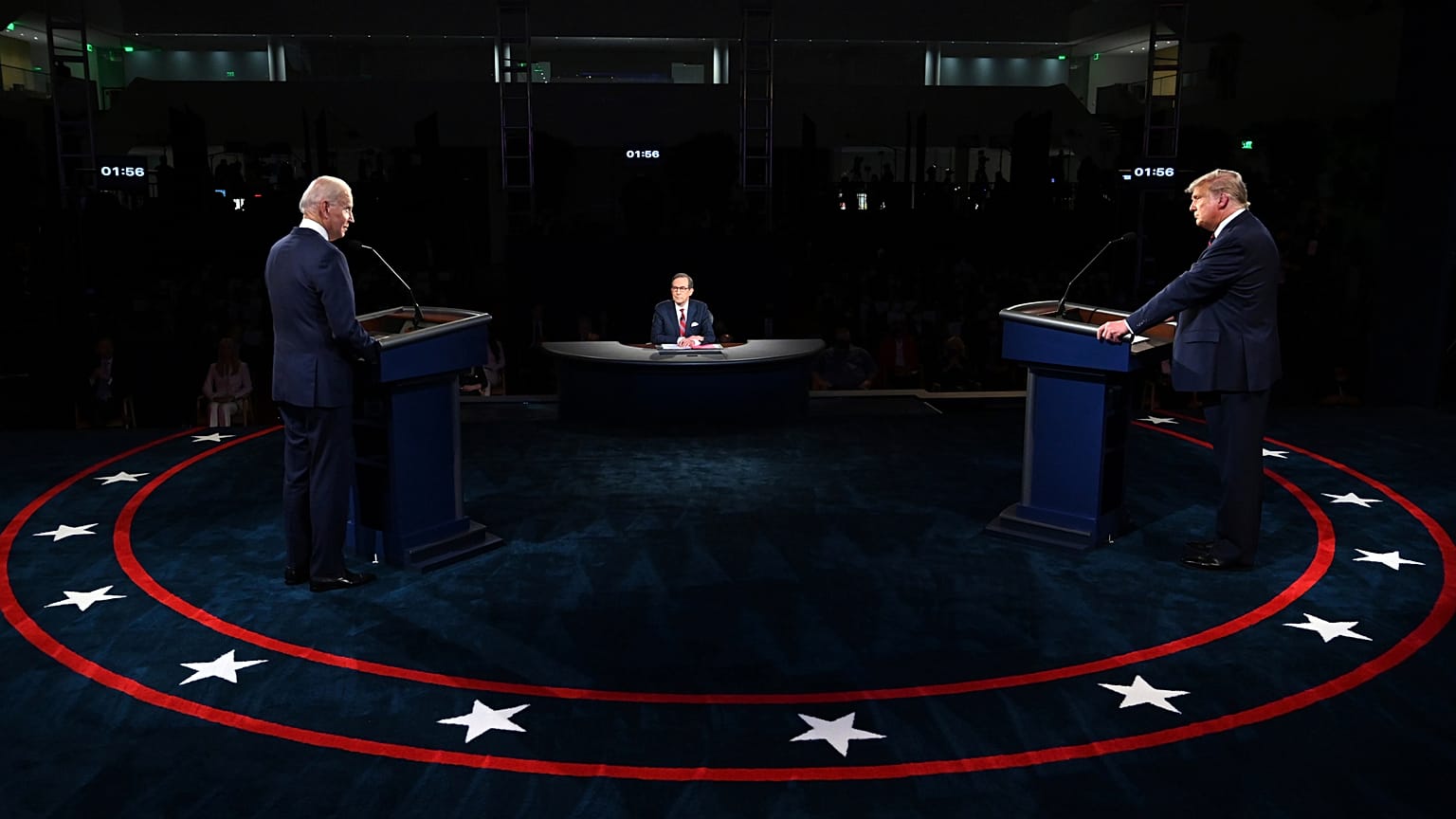 Le candidat démocrate Joe Biden et le président des Etats-Unis Donald Trump, lors de leur Premier débat à Cleveland le 29 septembre 2020.