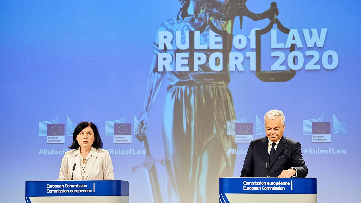 Vera Jourová és Didie Reynders a jogállamisági jelentés bemutatásán