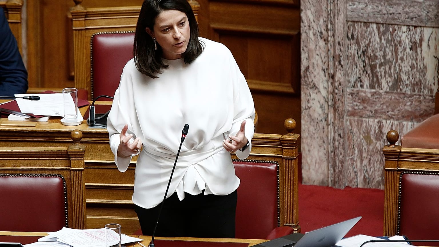 ΝΙΚΗ ΚΕΡΑΜΕΩΣ