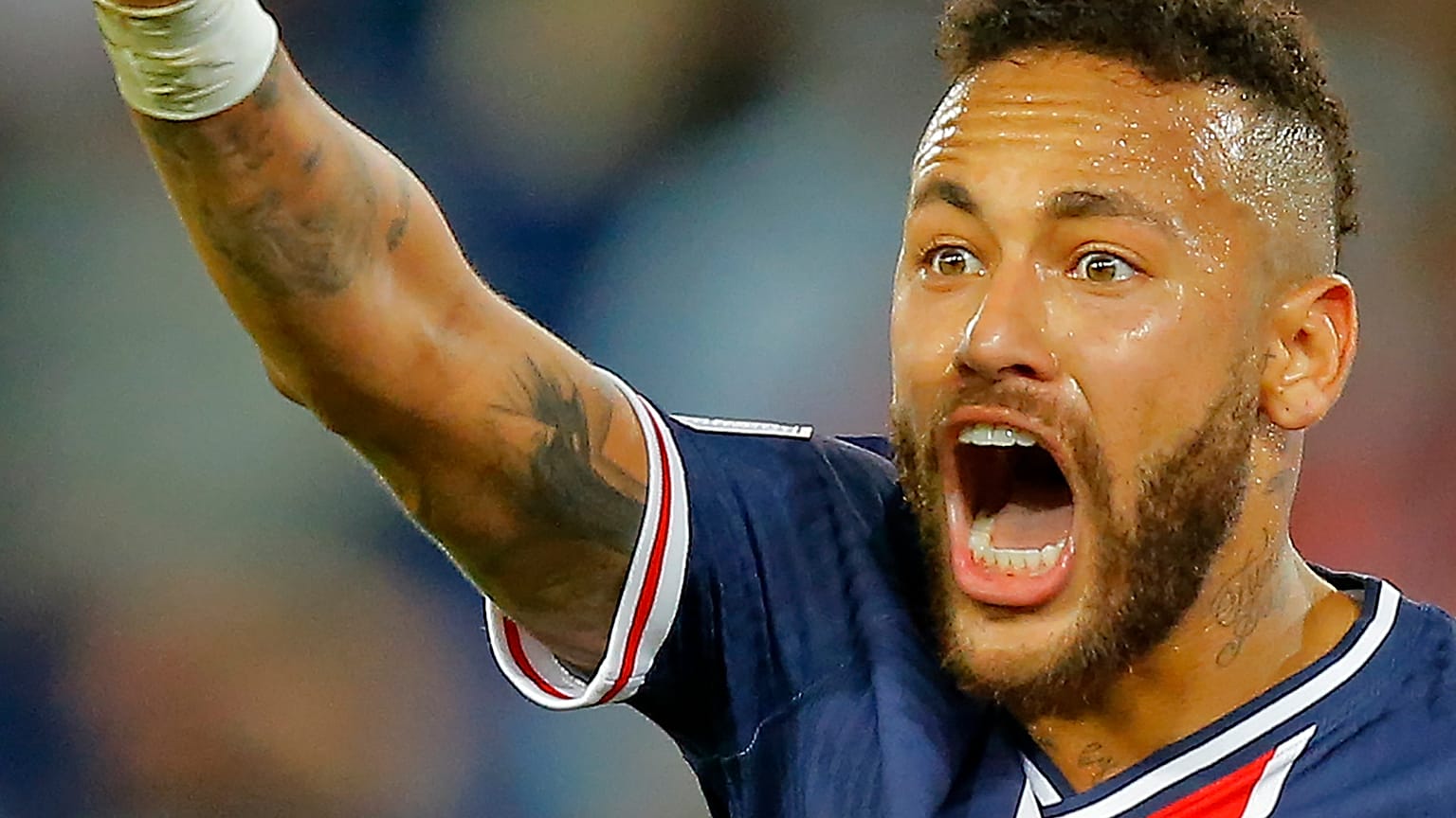 Neymar milliókkal tartozik a spanyol államnak
