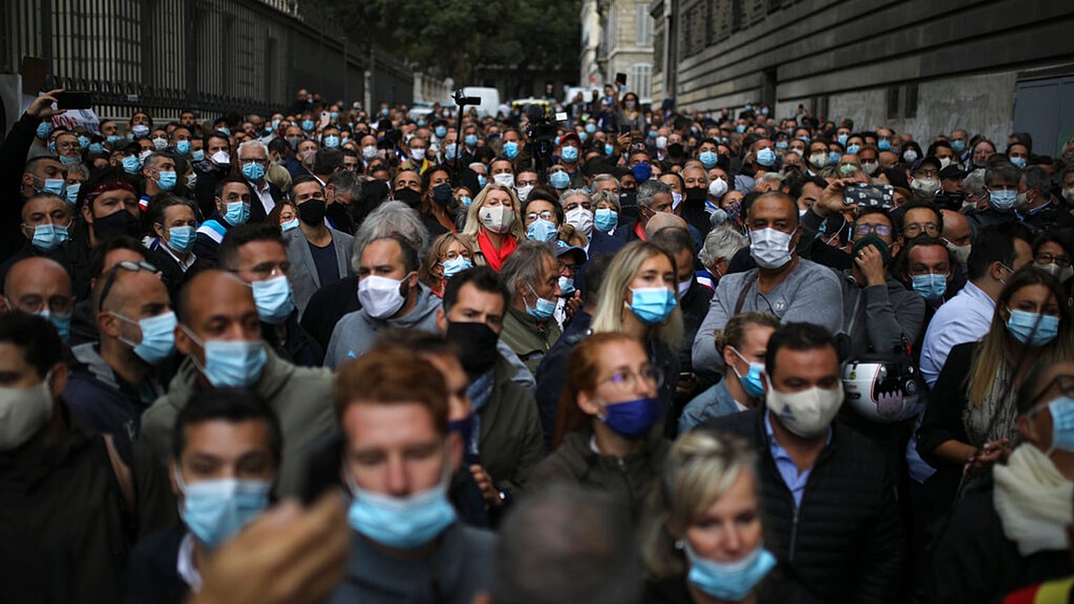 Manifestation des restaurateurs contre les restrictions sanitaires à Marseille, 25/09/2020