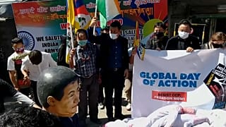 Manifestantes tibetanos protestam na Índia