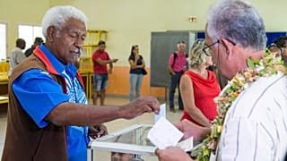 Roch Wamytan, a former leader of the pro-independence party, Union Caledonienne, casts his vote during an independence referendum in 2018.