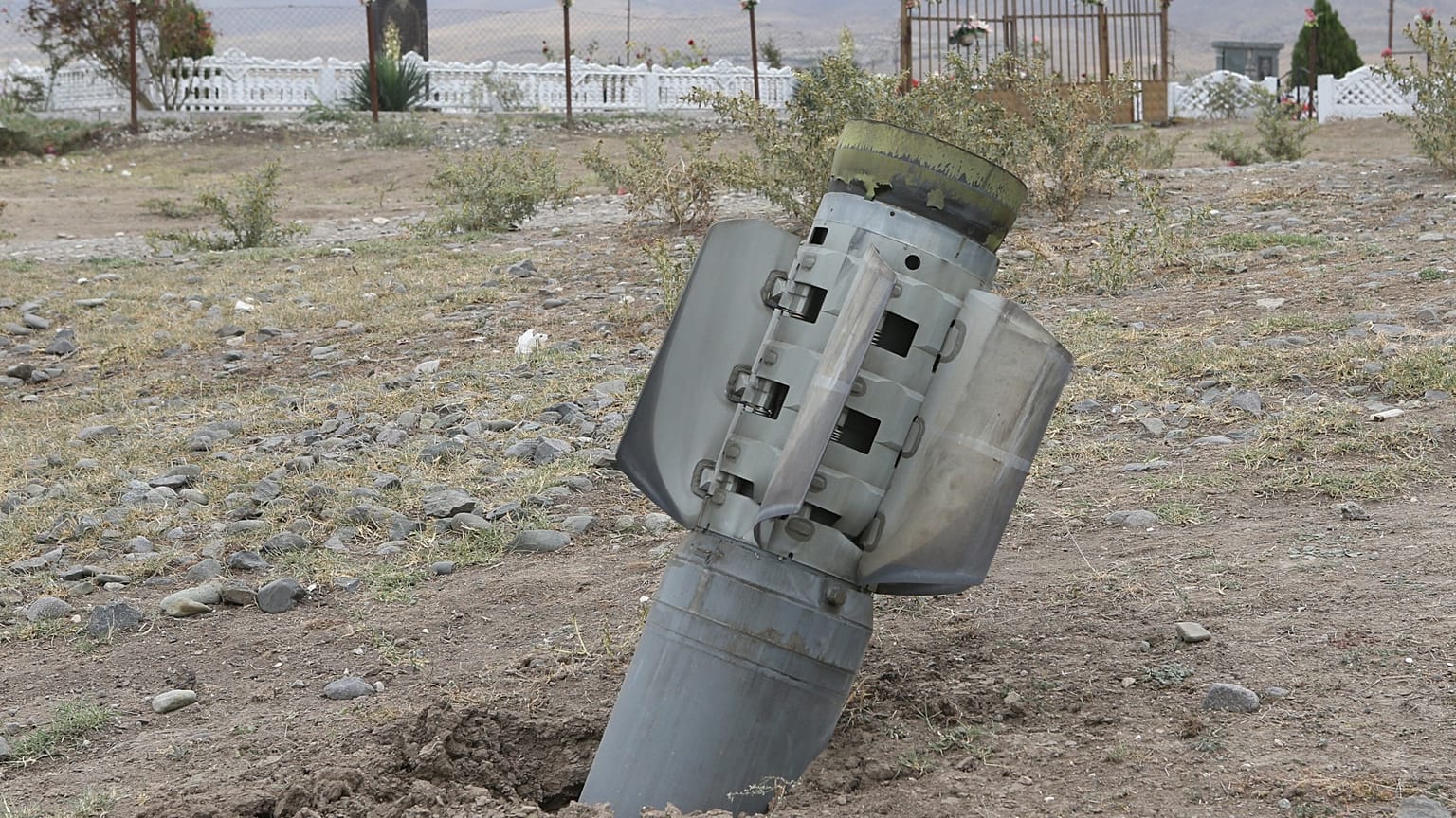 Azerbaycan ve Ermenistan arasında Dağlık Karabağ'daki çatışmalar devam ediyor