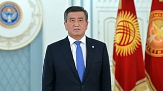 Kırgızistan Cumhurbaşkanı Sooronbay Ceenbekov