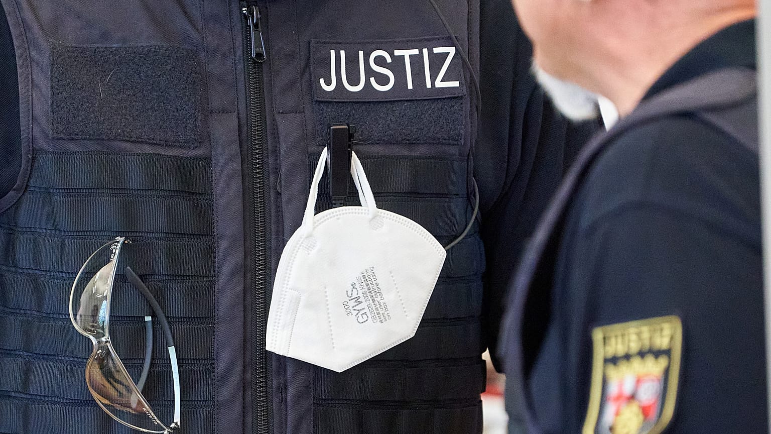Berlin'de Çeçen cinayeti davası başladı