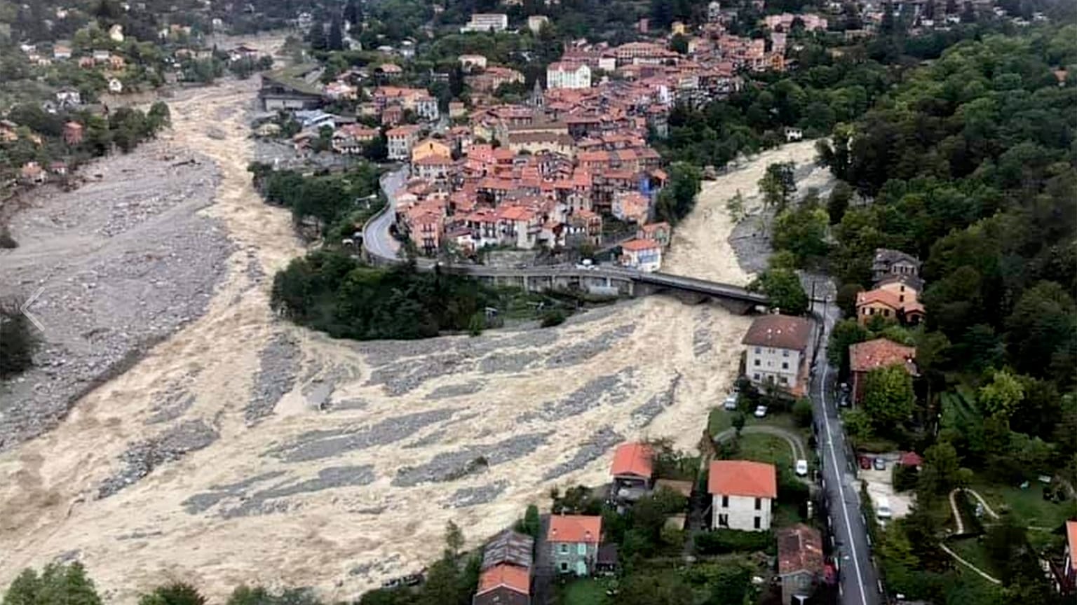 Τουλάχιστον πέντε οι νεκροί από την κακοκαιρία σε Ιταλία και Γαλλία