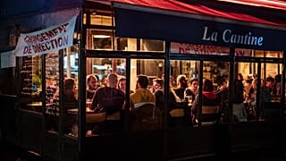 Una brasserie a Parigi