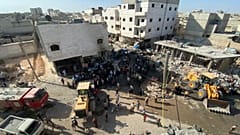 Suriye'nin kuzeyindeki Bab ilçesinde bombalı araç patladı