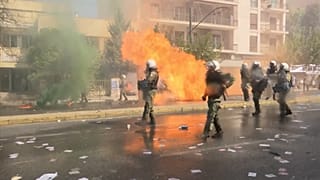 Επεισόδια μετά την ανακοίνωση της απόφασης για την Χρυσή Αυγή