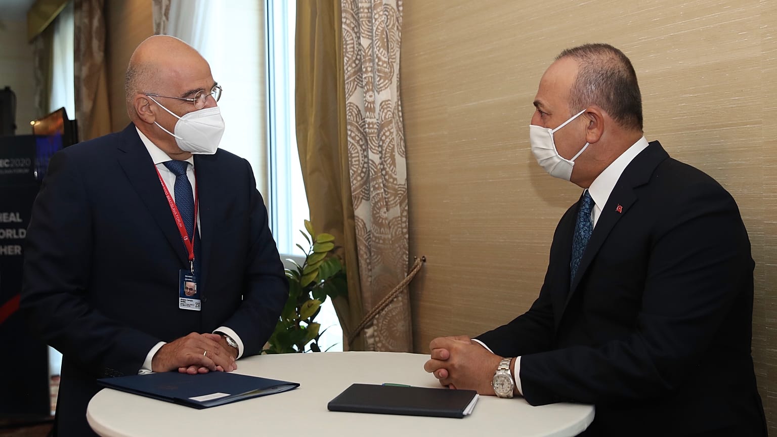 Çavuşoğlu - Dendias Bratislava'da görüştü