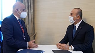 Φωτογραφία από τη συνάντηση Δένδια - Τσαβούσογλου