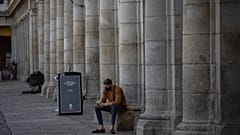 La solitudine ai tempi del Covid a Plaza Mayor, Madrid