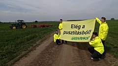 A Greenpeace aktivistái tüntettek a biogazdaság megmaradásáért