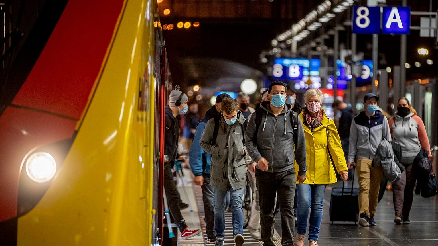 Am Bahnhof Frankfurt