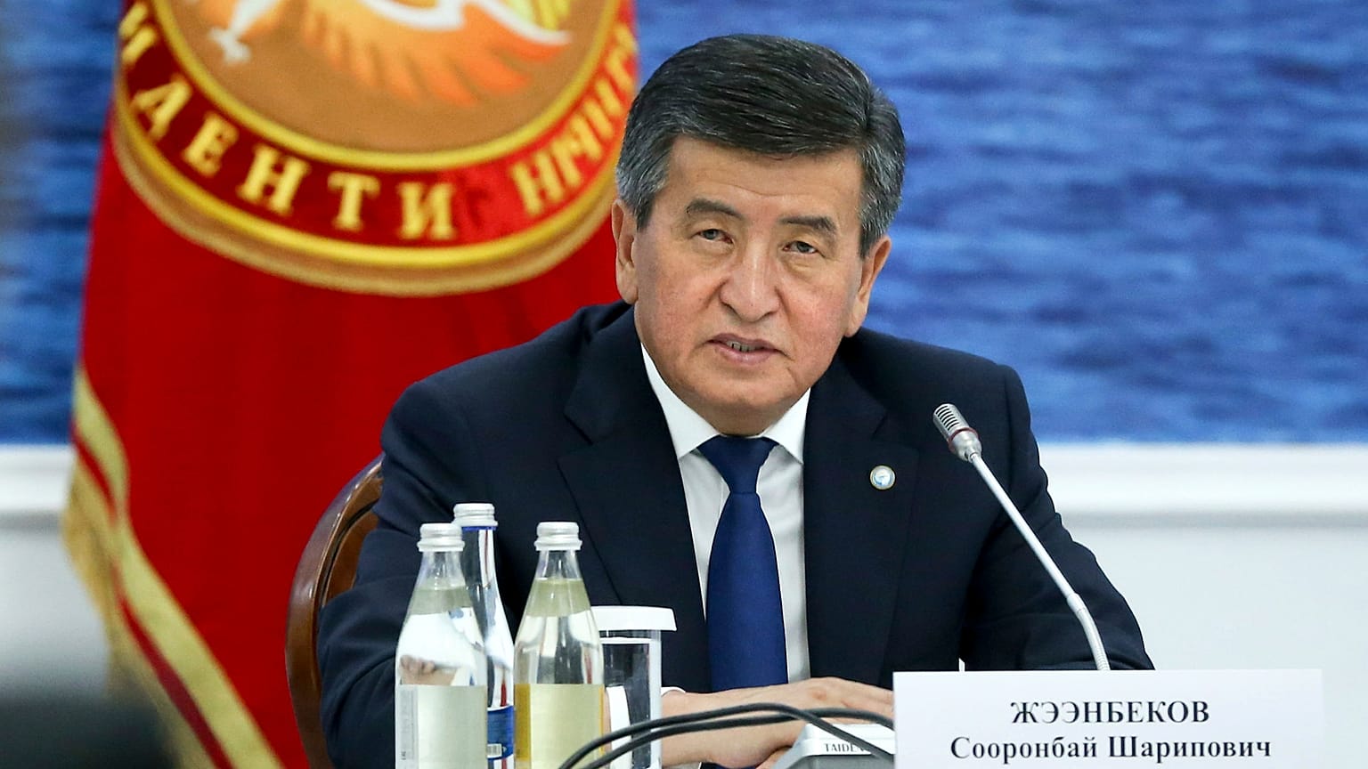 Kırgızistan Cumhurbaşkanı Sooronbay Ceenbekov