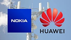 Baz istasyonu önünde Nokia ve Huawei logoları