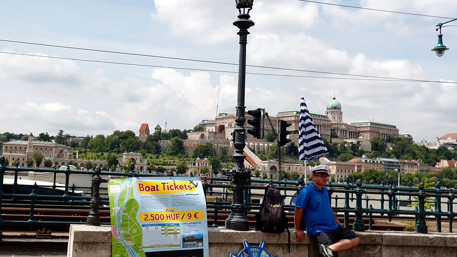 Los turistas extranjeros han desaparecido de las calles de Budapest