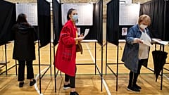 Detalle de un colegio electoral en Vilna (Lituania)