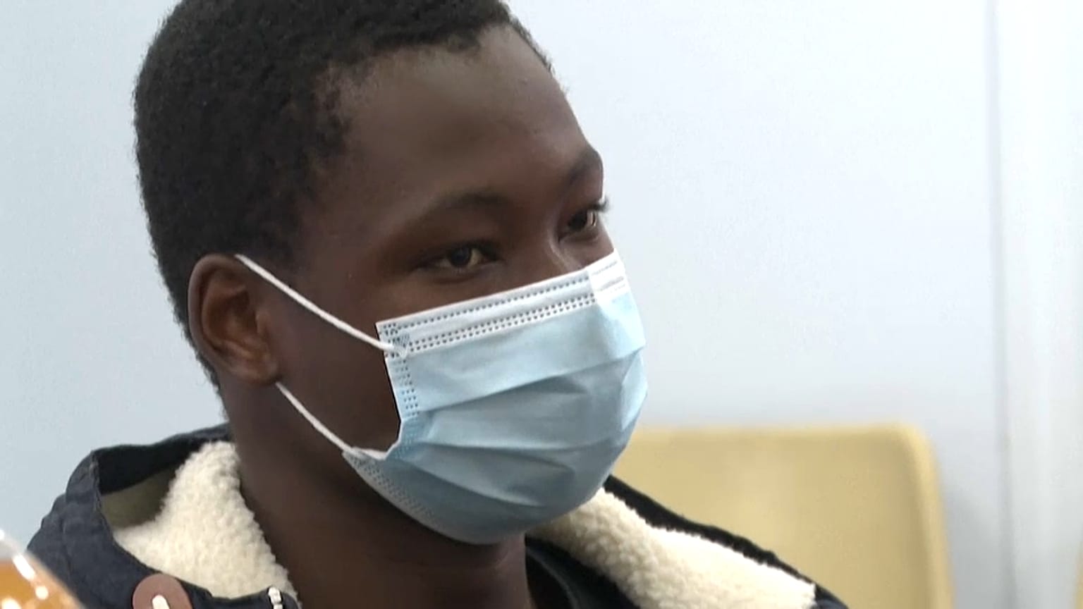 Les jeunes migrants, abandonnés à leur majorité