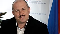 Slovak aşırı sağcı, ırkçı politikacı Marian Kotleba