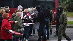 Belarus droht mit "tödlichen Waffen" gegen Demonstranten