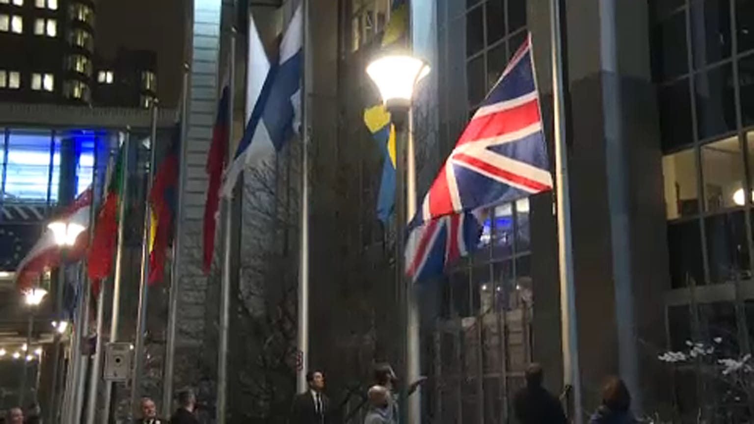 Brexit ist Realität - die britische Fahne vor dem Europäischen Parlament wird eingeholt