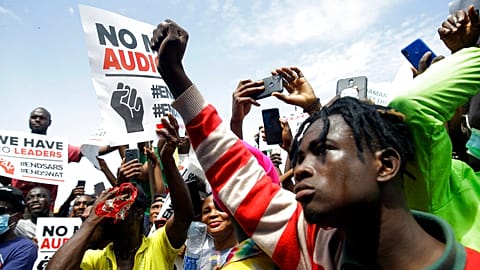 Protestwelle gegen Polizei und Regierung in Nigeria geht viral