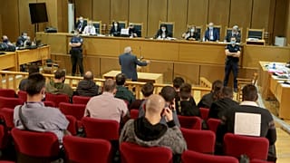ΔΙΚΗ ΧΡΥΣΗΣ ΑΥΓΗΣ