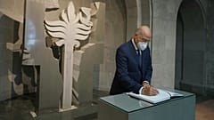 Yunan Dışişleri Bakanı Nikos Dendias Ermenistan'da