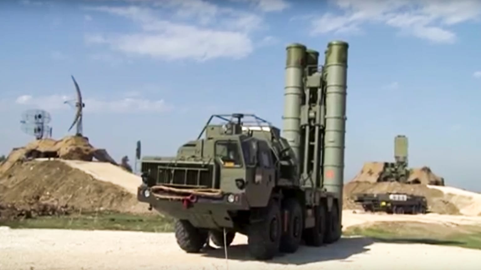 Rus yapımı S-400 hava savunma sistemi