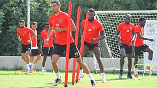 Hatayspor'da Covid-19'a yakalanan futbolcu sayısı 17'ye çıktı.