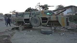 Los enfrentamientos entre Armenia y Azerbaiyán por el control de Nagorno Karabaj continúan