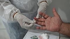 عملية اختبار للدم