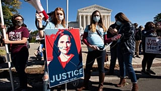 Manifestações pró e contra a futura juíza do Supremo