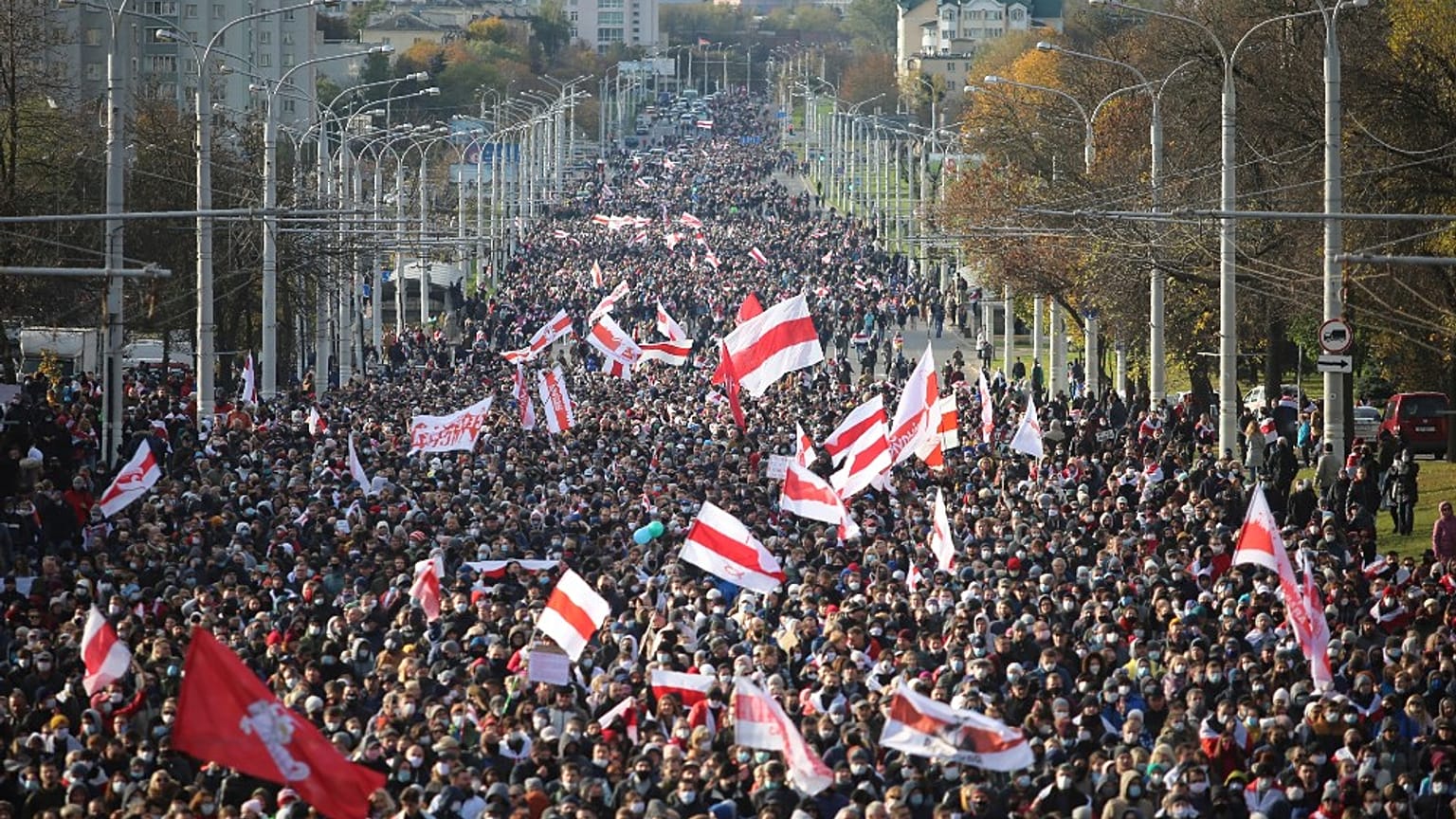 Anti-government rallies held across Belarus despite regime threats