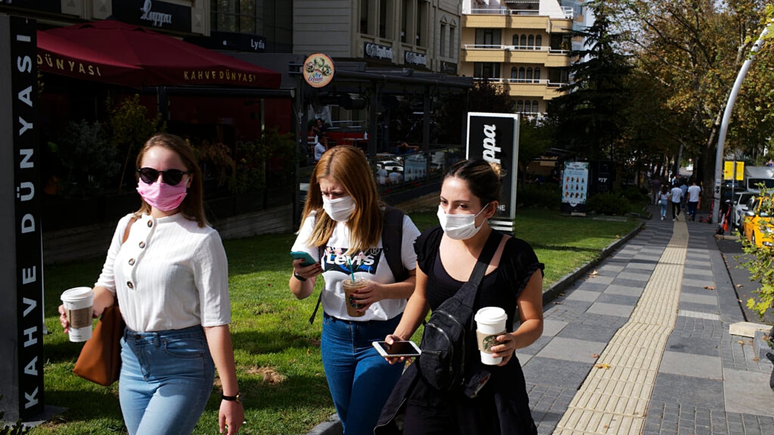 Tükiye'de Covid-19 salgını