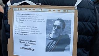 Once detenidos por la muerte del profesor decapitado en París Samuel Paty