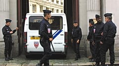 Fransa'da polis operasyonları