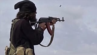 صورة لأحد مقاتلي داعش وكالة أعماق/أ ب