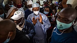 "Au vu des résultats sortis des urnes, je sors victorieux de cette élection dès le premier tour", a déclaré devant la presse M. Diallo