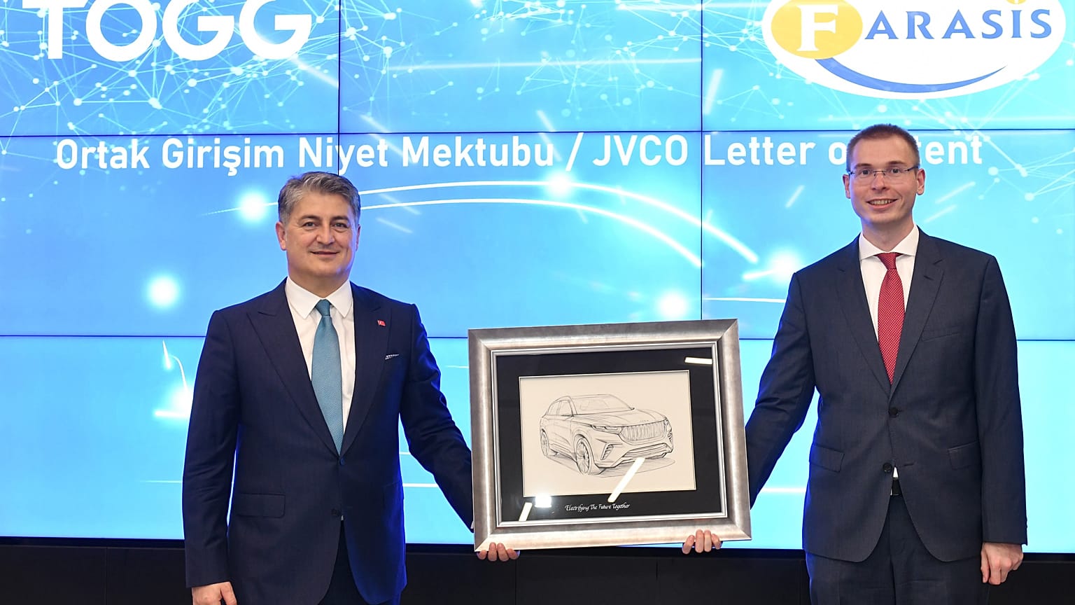 Gürcan Karakaş ve Dr.Yu Wang