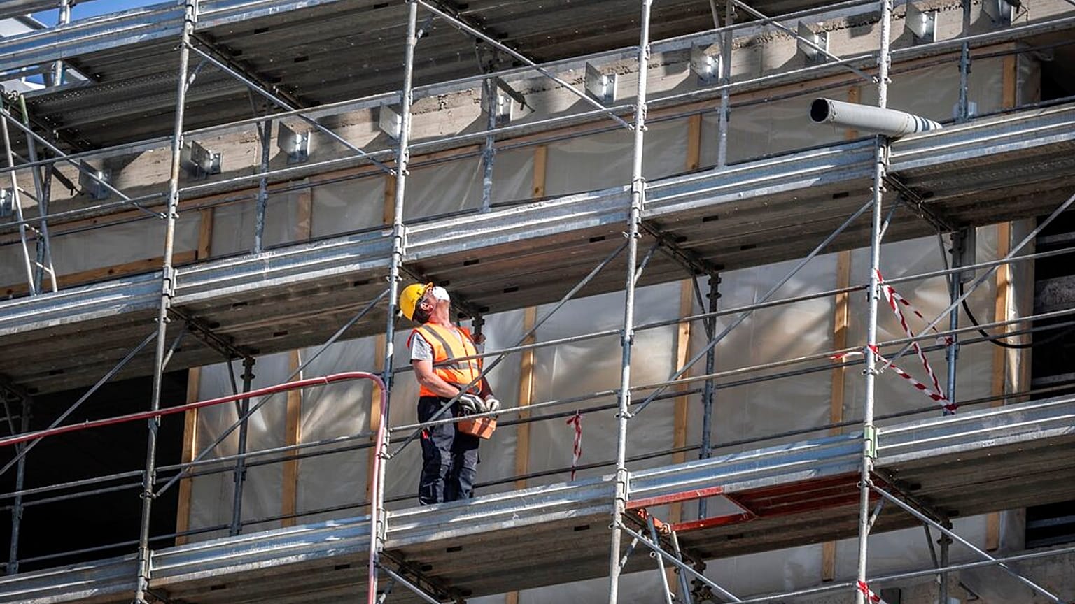 EU's green renovations proposal 'lacking ambition', says environmental lobby