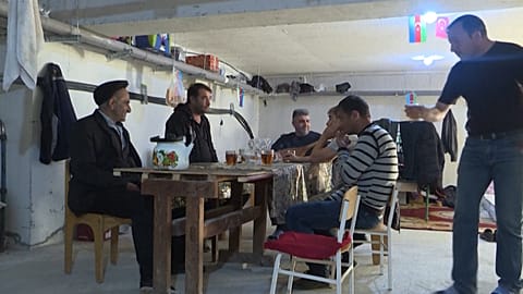 ویدئو؛ موسیقی سنتی آذربایجان در پناهگاه ترتر در بحبوحه جنگ قره‌باغ