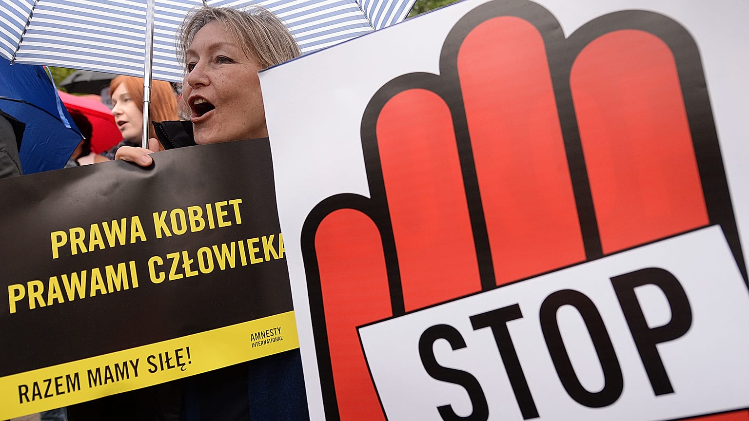 "Döntési lehetőséget akarunk, nem elnyomást!" - az abortusz szigorítása ellen tüntetők szlogenje