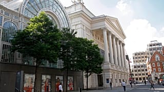 El Royal Opera House, obligado a vender un cuadro de David Hockney para hacer frente a la crisis