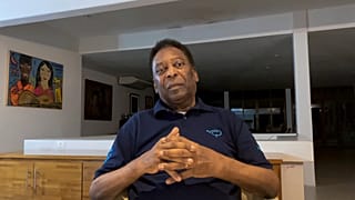 Пеле отметил 80-летие на самоизоляции