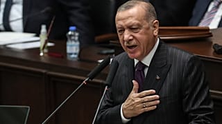 الرئيس التركي رجب طيب أردوغان يلقي كلمة أمام اجتماع حزبه لحزب العدالة والتنمية في الجمعية الوطنية التركية الكبرى في أنقرة، تركيا، 14 أكتوبر 2020