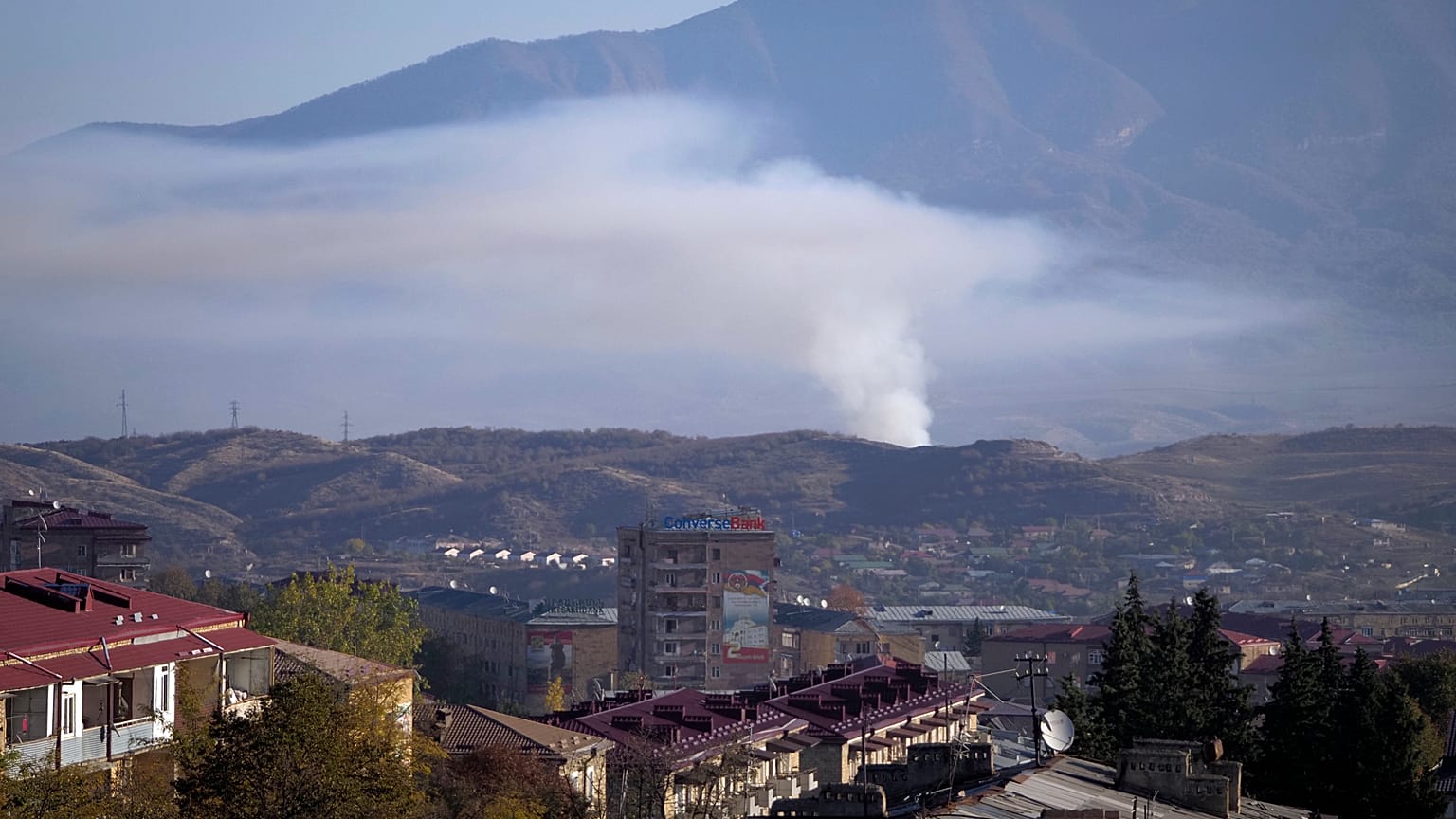 L'esercito di Baku avanza. In Nagorno-Karabakh non si fermano gli scontri